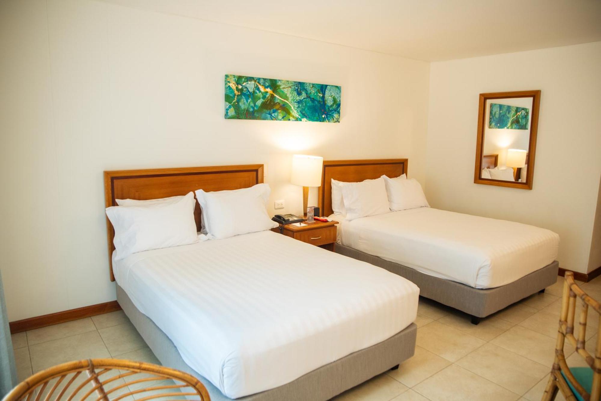 Hotel Estelar Santamar Hotel&centro De Convenciones 4*